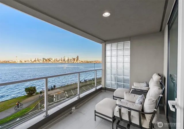 Photo 3 of Condo for sale at 1005 Harbor Ave Sw #400, Seattle, WA 98116 | MLS# NWM2466632 | Listing updated on 2026-09-22