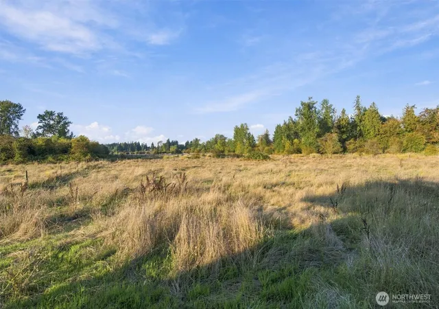 Photo 4 of Single family home for sale at 18228 SE 394th Street, Auburn, WA 98092 | MLS# NWM2466887 | Listing updated on 2026-10-02