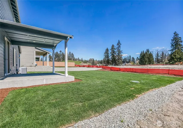 Photo 4 of Sale Pending at 16410 8th Avenue E #37, Spanaway, WA 98387 | MLS# NWM2467475 | Listing updated on 2026-09-25