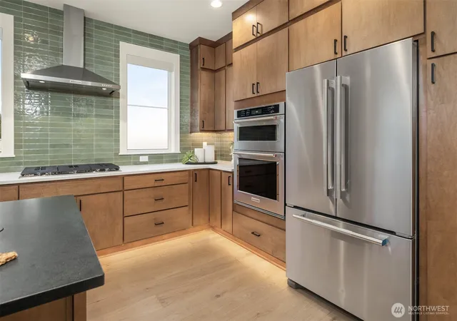 Photo 4 of Townhouse for sale at 13300 NE (site41) 175th Pl, Woodinville, WA 98072 | MLS# NWM2468001 | Listing updated on 2026-09-30