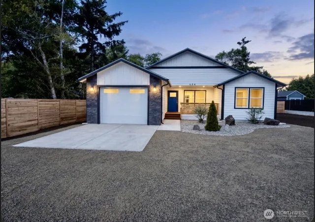 Photo 1 of Single family home for sale at 684 Lake Is Ave Se, Ocean Shores, WA 98569 | MLS# NWM2468083 | Listing updated on 2026-10-01