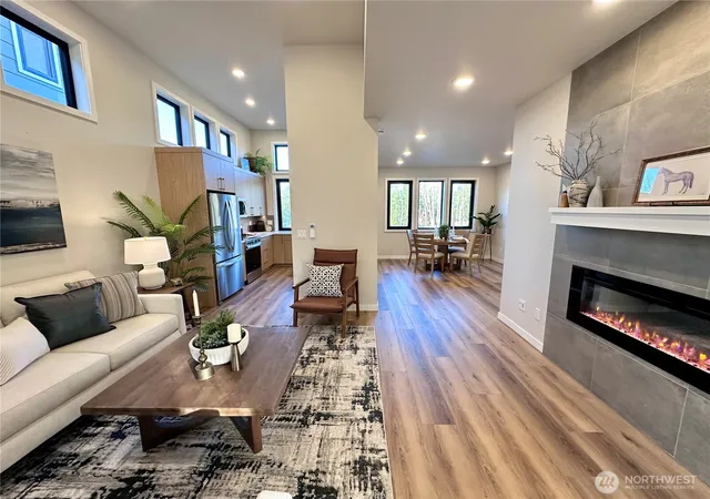 Photo 3 of Single family home for sale at 4304 Creston Way, Bellingham, WA 98226 | MLS# NWM2468091 | Listing updated on 2026-09-28