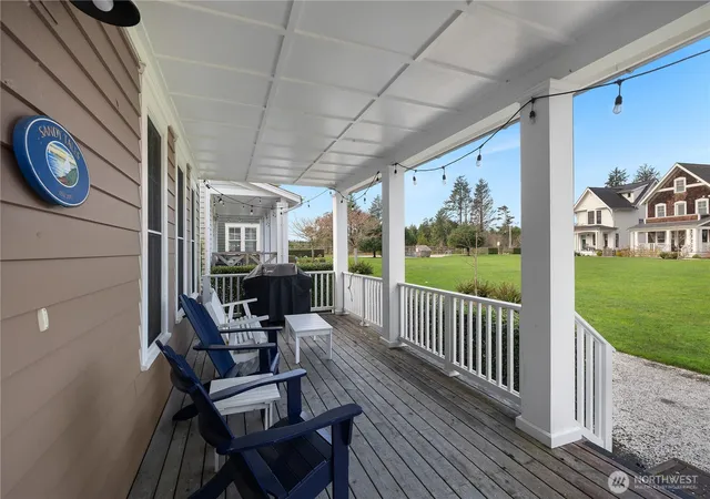 Photo 2 of Sale Pending at 100 Horseshoe Ln, Pacific Beach, WA 98571 | MLS# NWM2468755 | Listing updated on 2026-10-01