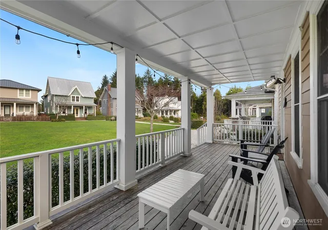 Photo 3 of Sale Pending at 100 Horseshoe Ln, Pacific Beach, WA 98571 | MLS# NWM2468755 | Listing updated on 2026-10-01
