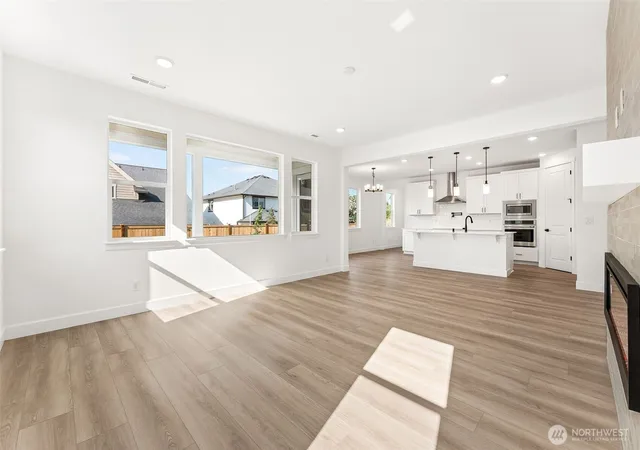 Photo 4 of Single family home for sale at 2216 Oak Ct #3, Milton, WA 98354 | MLS# NWM2469049 | Listing updated on 2026-09-30