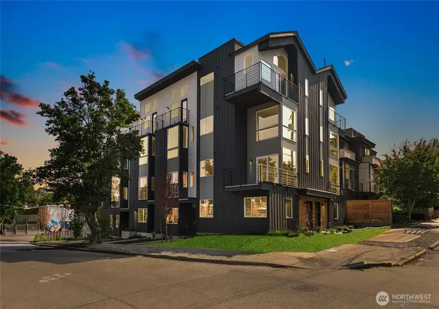 Townhouse for sale at 2019 W Bertona, Seattle, WA 98199 | MLS# NWM2471432 | Listing updated on 2026-09-30