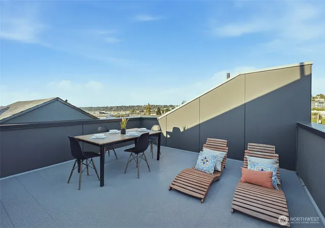 Photo 2 of Townhouse for sale at 2019 W Bertona, Seattle, WA 98199 | MLS# NWM2471432 | Listing updated on 2026-09-30