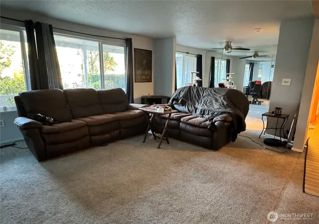 Photo 3 of Single family home for sale at 13801 Dana Ln E, Puyallup, WA 98373 | MLS# NWM2471805 | Listing updated on 2026-10-01