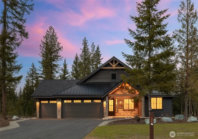 Photo 1 of Single family home for sale at 1000 Domerie Park Loop, Cle Elum, WA 98922 | MLS# NWM2472261 | Listing updated on 2026-10-02