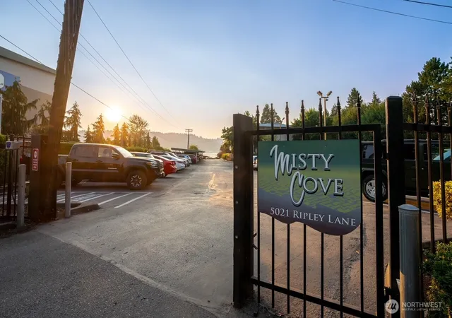 Photo 3 of Condo for sale at 5021 Ripley Ln N #102, Renton, WA 98056 | MLS# NWM2472458 | Listing updated on 2026-10-05