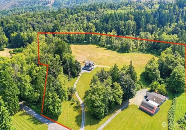Photo 2 of Single family home for sale at 27806 W Gilligan Crk Rd, Sedro Woolley, WA 98284 | MLS# NWM2472849 | Listing updated on 2026-09-17