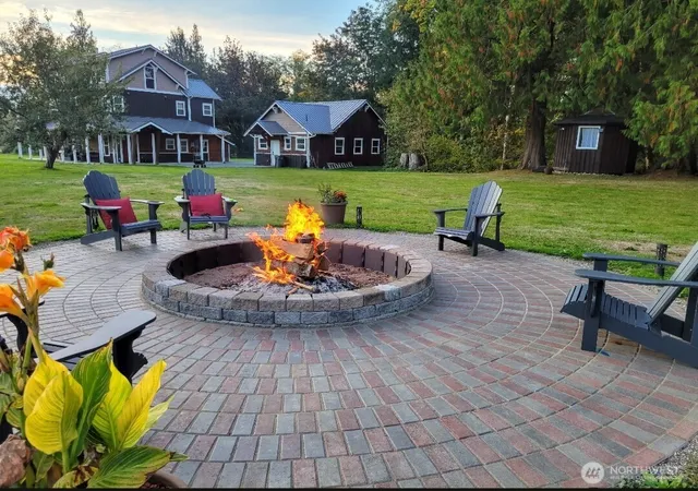 Photo 3 of Single family home for sale at 27806 W Gilligan Crk Rd, Sedro Woolley, WA 98284 | MLS# NWM2472849 | Listing updated on 2026-09-17