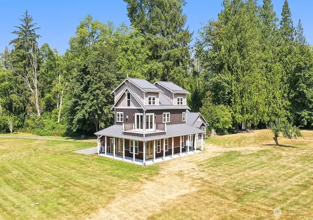 Photo 4 of Single family home for sale at 27806 W Gilligan Crk Rd, Sedro Woolley, WA 98284 | MLS# NWM2472849 | Listing updated on 2026-09-17