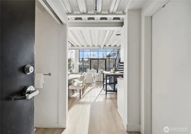 Photo 2 of Sale Pending at 2914 E Madison St #209, Seattle, WA 98112 | MLS# NWM2473199 | Listing updated on 2026-09-25
