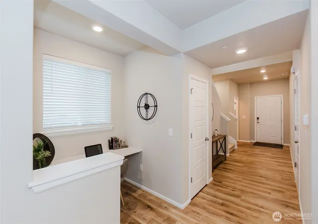 Photo 3 of Sale Pending at 916 Baker Hts Loop, Bremerton, WA 98312 | MLS# NWM2474768 | Listing updated on 2026-09-20