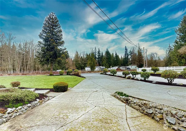 Photo 3 of Single family home for sale at 22128 Bulson Rd, Mount Vernon, WA 98274 | MLS# NWM2476799 | Listing updated on 2026-09-01