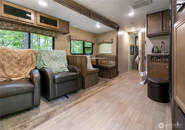 Photo 2 of Sale Pending at 11 N Kitsap Pl, Hoodsport, WA 98548 | MLS# NWM2477440 | Listing updated on 2026-09-25