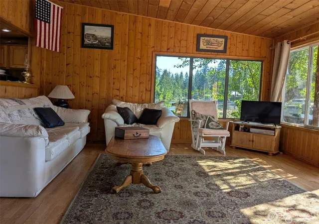 Photo 3 of Single family home for sale at 1111 Lake Sawyer Is, Black Diamond, WA 98010 | MLS# NWM2477526 | Listing updated on 2026-09-25