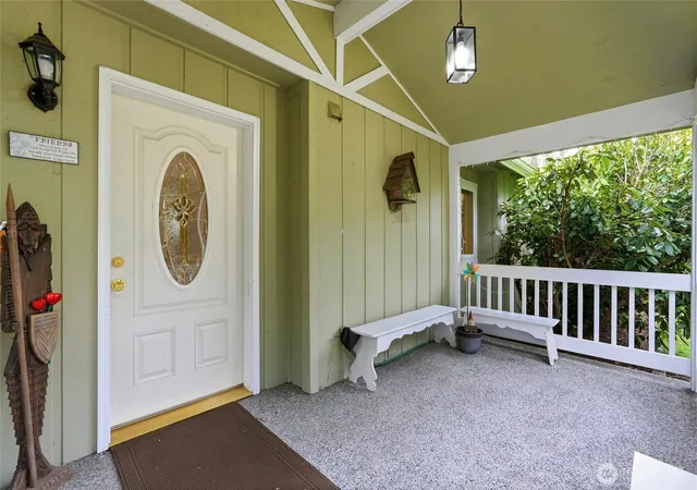 Photo 3 of Single family home for sale at 16008 Mink Rd Ne, Woodinville, WA 98077 | MLS# NWM2480114 | Listing updated on 2026-10-02