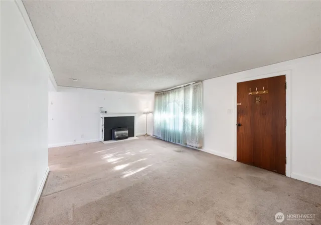 Photo 4 of Sale Pending at 16779 State Route 536, Mount Vernon, WA 98273 | MLS# NWM2480158 | Listing updated on 2026-09-25