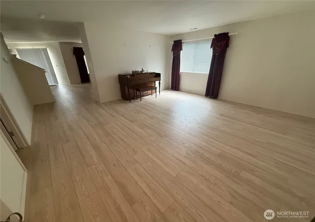 Photo 3 of Single family home for sale at 26410 110th Place SE, Kent, WA 98030 | MLS# NWM2480508 | Listing updated on 2026-09-29