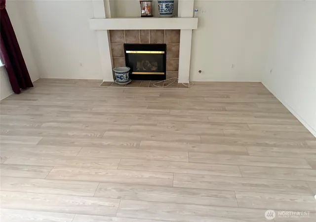 Photo 4 of Single family home for sale at 26410 110th Place SE, Kent, WA 98030 | MLS# NWM2480508 | Listing updated on 2026-09-29