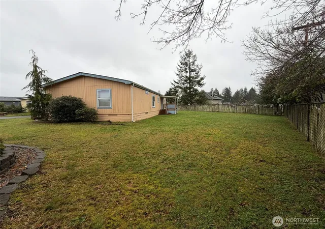 Photo 4 of Manufactured home for sale at 100 Leisure Dr, Aberdeen, WA 98520 | MLS# NWM2481400 | Listing updated on 2026-09-29