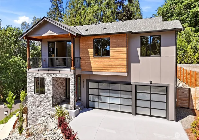 Photo 2 of Sale Pending at 18520 83rd Avenue Ne, Kenmore, WA 98028 | MLS# NWM2481668 | Listing updated on 2026-09-25