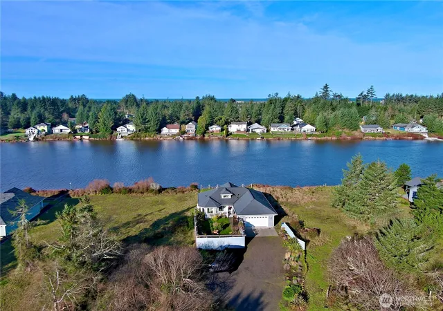 Photo 2 of Sale Pending at 571 E Chance A La Mer Ne, Ocean Shores, WA 98569 | MLS# NWM2481716 | Listing updated on 2026-09-25