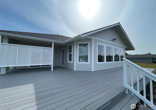 Photo 4 of Sale Pending at 571 E Chance A La Mer NE, Ocean Shores, WA 98569 | MLS# NWM2481716 | Listing updated on 2026-09-25