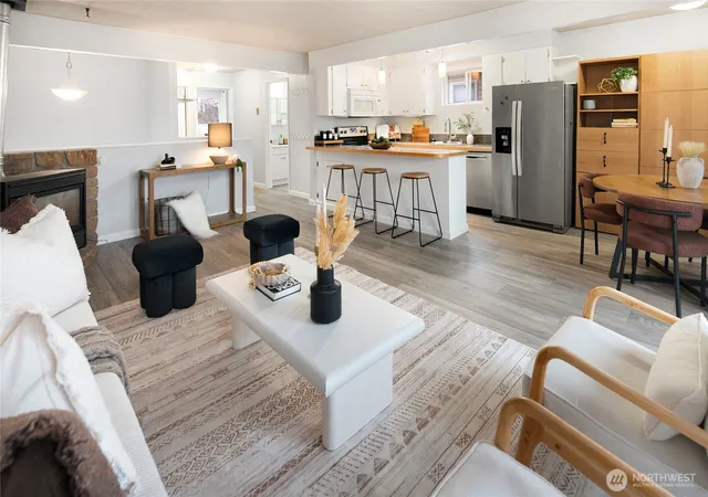 Photo 3 of Sale Pending at 942 N 82nd Street, Seattle, WA 98103 | MLS# NWM2482298 | Listing updated on 2026-08-31