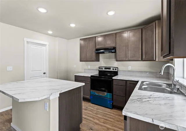 Photo 3 of Sale Pending at 310 N Aspen St, Tieton, WA 98947 | MLS# NWM2482357 | Listing updated on 2026-08-10