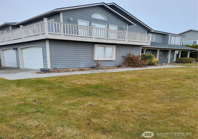 Photo 4 of Sale Pending at 405 Strand Rd, Ephrata, WA 98823 | MLS# NWM2482411 | Listing updated on 2026-09-01