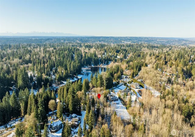 Photo 3 of Sale Pending at 218 E Xx Lost Lake Rd, Snohomish, WA 98296 | MLS# NWM2482652 | Listing updated on 2026-07-26