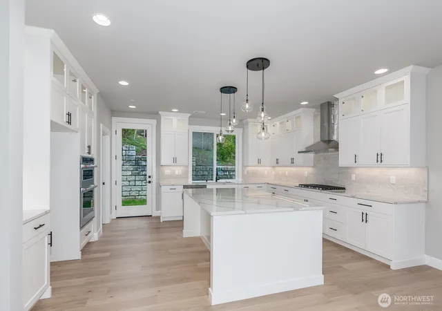 Photo 3 of Single family home for sale at 20316 94th Drive NE, Bothell, WA 98011 | MLS# NWM2482799 | Listing updated on 2026-10-02