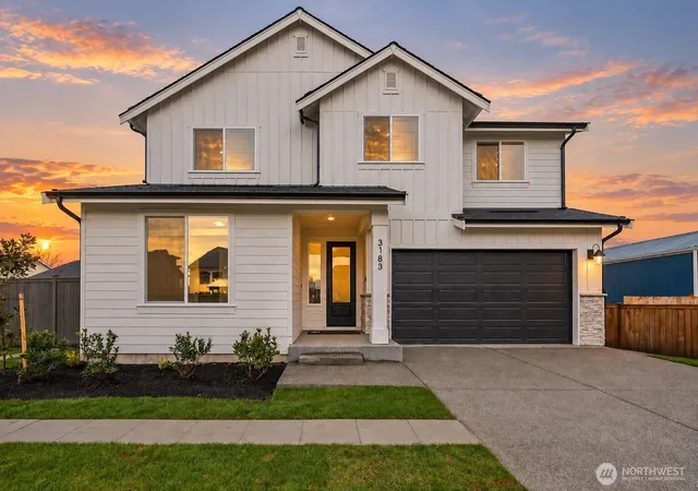 Photo 1 of Single family home for sale at 3183 Roosevelt Ave, Enumclaw, WA 98022 | MLS# NWM2482847 | Listing updated on 2026-09-29