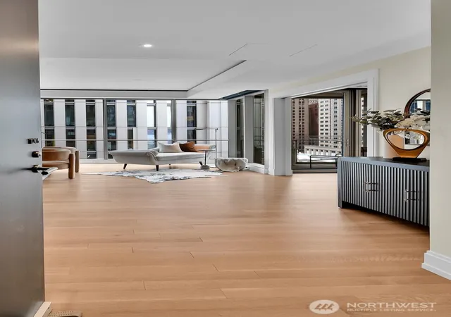Photo 2 of Condo for sale at 99 Union St #1205, Seattle, WA 98101 | MLS# NWM2483292 | Listing updated on 2026-10-14