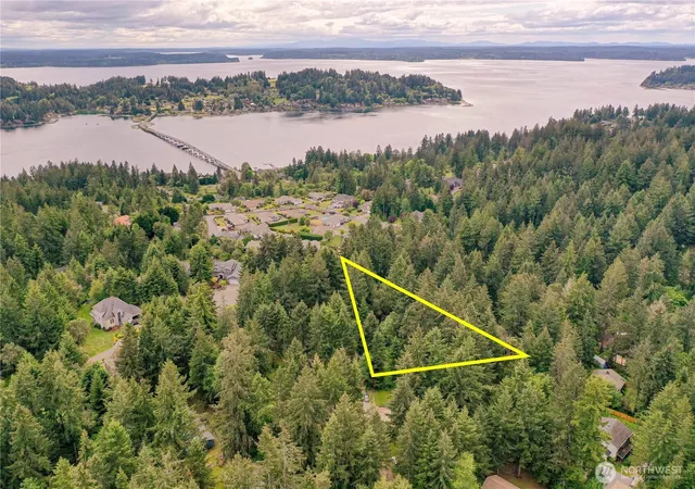 Photo 3 of Sale Pending at 3214 77th Avenue NW, Gig Harbor, WA 98335 | MLS# NWM2483534 | Listing updated on 2026-06-16
