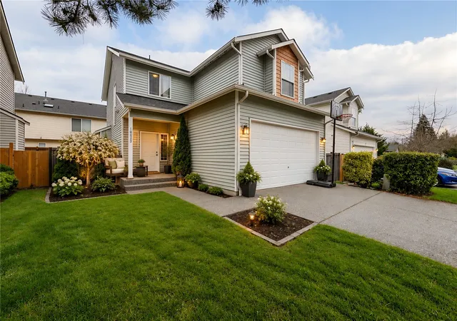 Photo 1 of Single family home for sale at 10025 2nd Place Se, Lake Stevens, WA 98258 | MLS# NWM2483963 | Listing updated on 2026-10-21