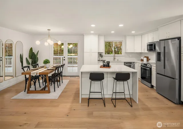 Photo 4 of Sale Pending at 13307 NE 77th Street, Redmond, WA 98052 | MLS# NWM2483997 | Listing updated on 2026-09-25