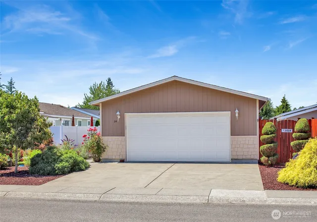Photo 2 of Manufactured home for sale at 6350 Portal Way #64, Ferndale, WA 98248 | MLS# NWM2484104 | Listing updated on 2026-10-06