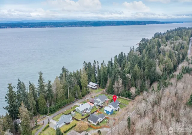 Photo 2 of Sale Pending at 2245 Se Camano Dr, Camano Island, WA 98282 | MLS# NWM2484190 | Listing updated on 2026-09-25