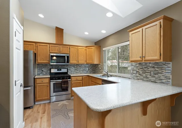 Photo 3 of Sale Pending at 2245 Se Camano Dr, Camano Island, WA 98282 | MLS# NWM2484190 | Listing updated on 2026-09-25