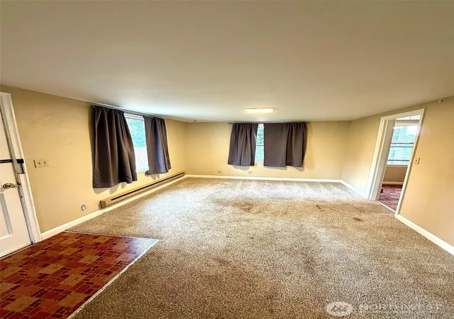 Photo 3 of Sale Pending at 8727 Moreland Ave Sw, Lakewood, WA 98498 | MLS# NWM2484204 | Listing updated on 2026-05-24