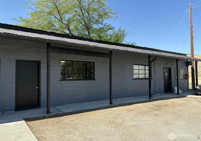 Photo 3 of Multi family home for sale at 616 Columbia Ave, Bridgeport, WA 98813 | MLS# NWM2484253 | Listing updated on 2026-10-01