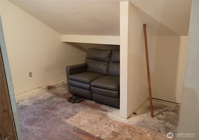 Photo 2 of Sale Pending at 20968 Broadway St, Conway, WA 98238 | MLS# NWM2484278 | Listing updated on 2026-09-25