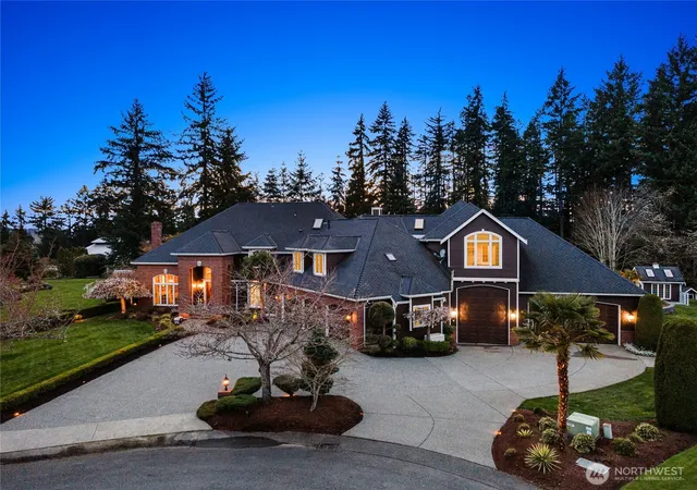 Photo 3 of Sale Pending at 14813 163rd Court Ne, Woodinville, WA 98072 | MLS# NWM2484449 | Listing updated on 2026-10-02