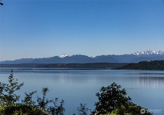 Photo 2 of Sale Pending at 35275 Hood Cnl Dr Ne, Kingston, WA 98346 | MLS# NWM2486002 | Listing updated on 2026-09-19