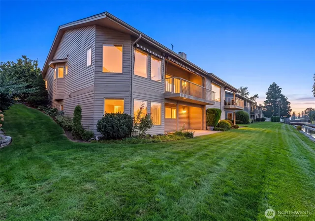 Photo 1 of Condo for sale at 351 19th Street #21, East Wenatchee, WA 98802 | MLS# NWM2486005 | Listing updated on 2026-10-09