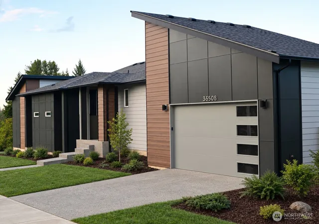 Photo 2 of Single family home for sale at 36508 Sw 3rd Place #2, Federal Way, WA 98023 | MLS# NWM2486065 | Listing updated on 2026-09-23